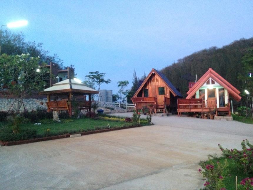 บ้านเรือนไท มวกเหล็ก Ban Ruenthai Muaklek 外观 照片